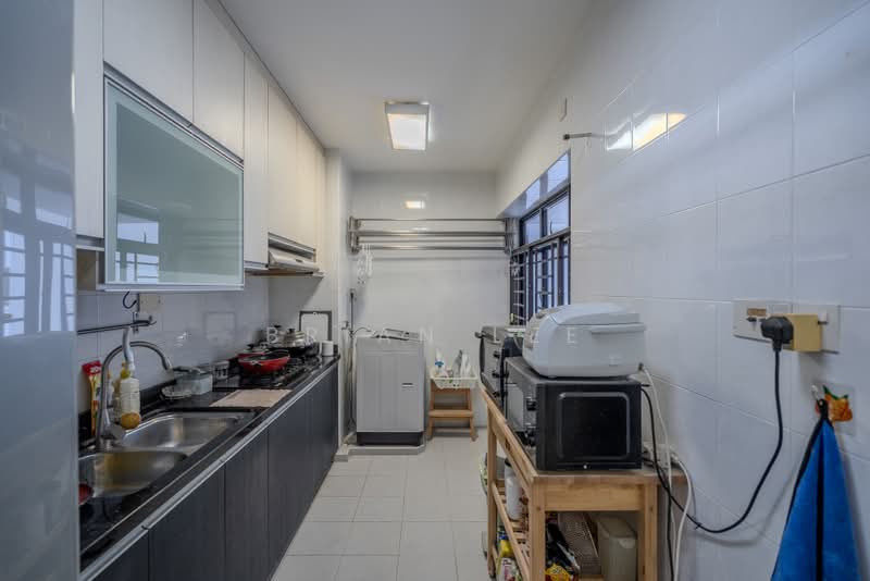 79A Toa Payoh Central, 79A Toa Payoh Central, 3 Bedrooms, 818 sqft, HDB Flat For Sale, by Brian Lee, 500178565 - Kitchen - PropertyGuru.com.sg