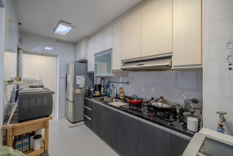 79A Toa Payoh Central, 79A Toa Payoh Central, 3 Bedrooms, 818 sqft, HDB Flat For Sale, by Brian Lee, 500178565 - Kitchen - PropertyGuru.com.sg