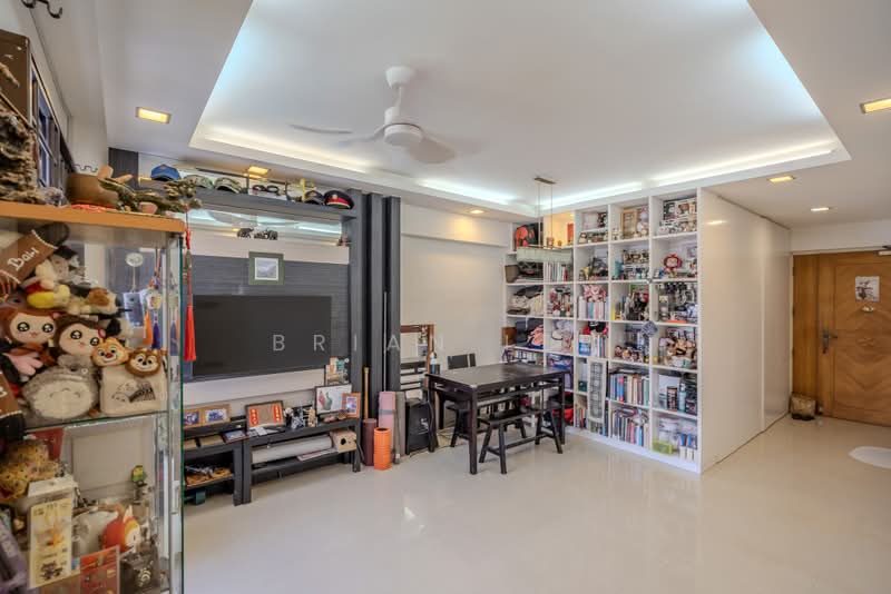 79A Toa Payoh Central, 79A Toa Payoh Central, 3 Bedrooms, 818 sqft, HDB Flat For Sale, by Brian Lee, 500178565 - Living Room - PropertyGuru.com.sg