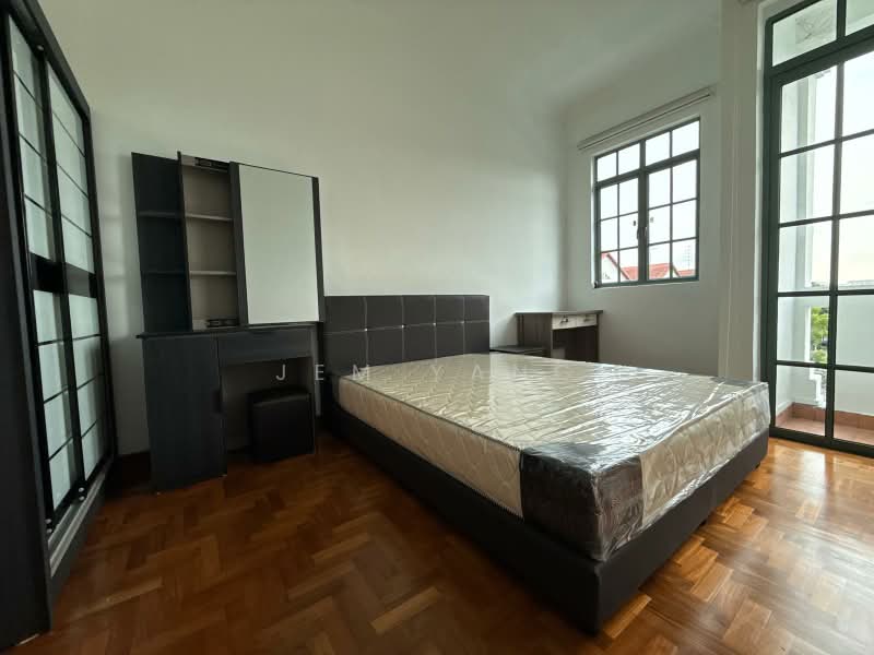 Westville, Westwood Avenue, Room Rental, 150 sqft, Terraced House For Rent, by Jem Yang, 500178566 - Bedroom - PropertyGuru.com.sg
