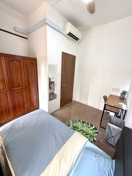 Dover Parkview, 38 Dover Rise, Room Rental, 150 sqft, Condominium For Rent, by Sean Ong, 500178577 - Partition room with private balcony! - PropertyGuru.com.sg