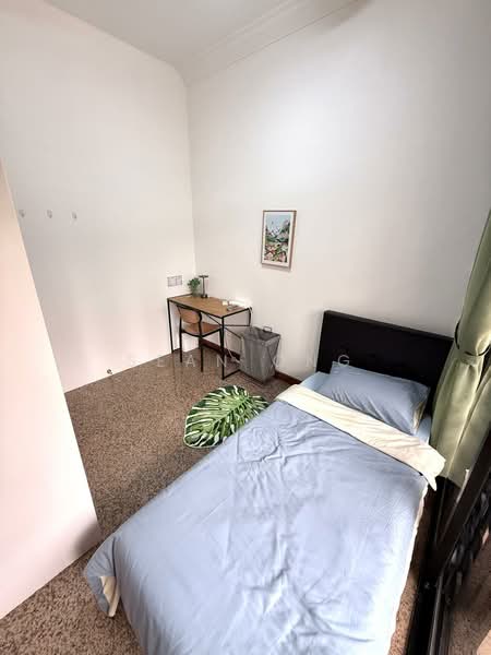Dover Parkview, 38 Dover Rise, Room Rental, 150 sqft, Condominium For Rent, by Sean Ong, 500178577 - Partition room with private balcony! - PropertyGuru.com.sg