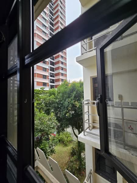75C Redhill Road, 75C Redhill Road, 3 Bedrooms, 990 sqft, HDB Flat For Rent, by Janice Ding, 500178580 - Balcony - PropertyGuru.com.sg