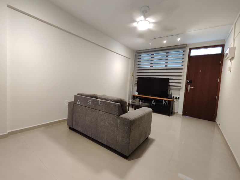 302 Ubi Avenue 1, 302 Ubi Avenue 1, 2 Bedrooms, 689 sqft, HDB Flat For Rent, by Casey Tham, 500178582 - Living Room - PropertyGuru.com.sg