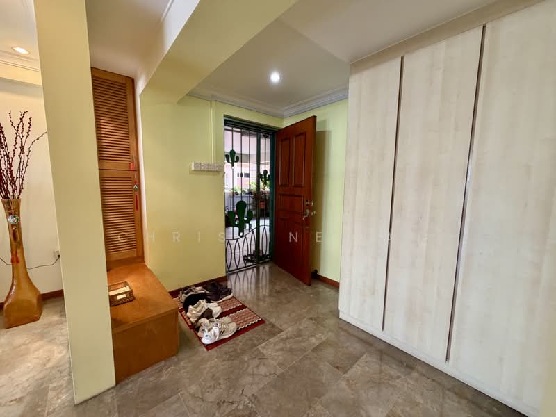 230H Tampines Street 21, 230H Tampines Street 21, 4 Bedrooms, 1,583 sqft, HDB Flat For Sale, by Christine Tan, 500178586 - Entrance - PropertyGuru.com.sg