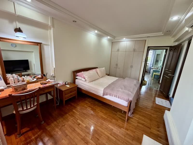 230H Tampines Street 21, 230H Tampines Street 21, 4 Bedrooms, 1,583 sqft, HDB Flat For Sale, by Christine Tan, 500178586 - Bedroom - PropertyGuru.com.sg