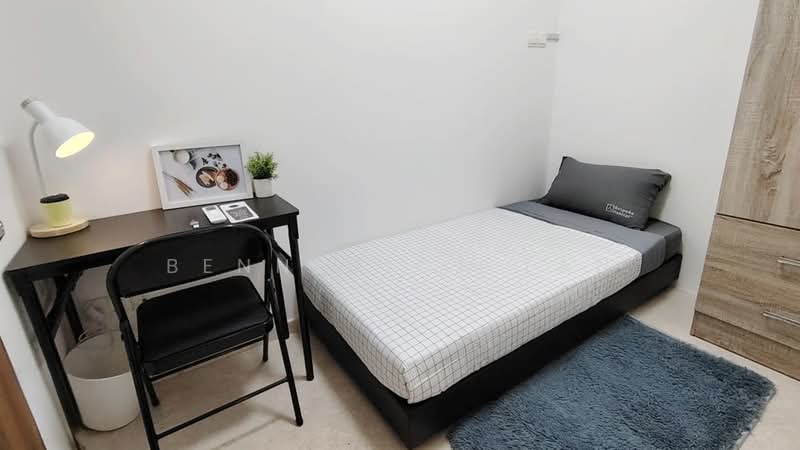 The Parc Condominium, 3 West Coast Walk, Room Rental, 120 sqft, Condominium For Rent, by Bennedict Tan, 500178592 - Bedroom - PropertyGuru.com.sg