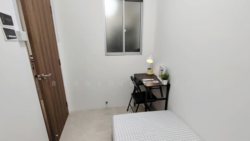 The Parc Condominium, 3 West Coast Walk, Room Rental, 120 sqft, Condominium For Rent, by Bennedict Tan, 500178592 - Bedroom - PropertyGuru.com.sg