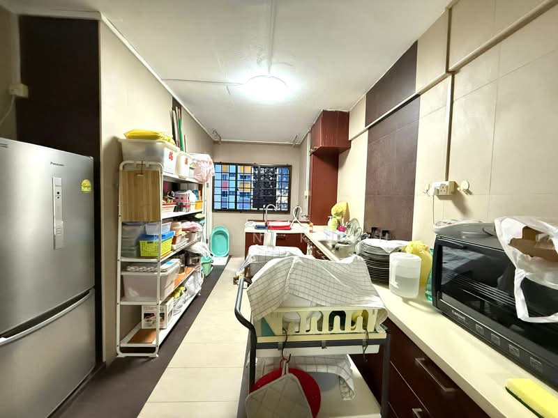 925 Tampines Street 91, 925 Tampines Street 91, 2 Bedrooms, 786 sqft, HDB Flat For Sale, by Kavin Kuah, 500178595 - Kitchen - PropertyGuru.com.sg