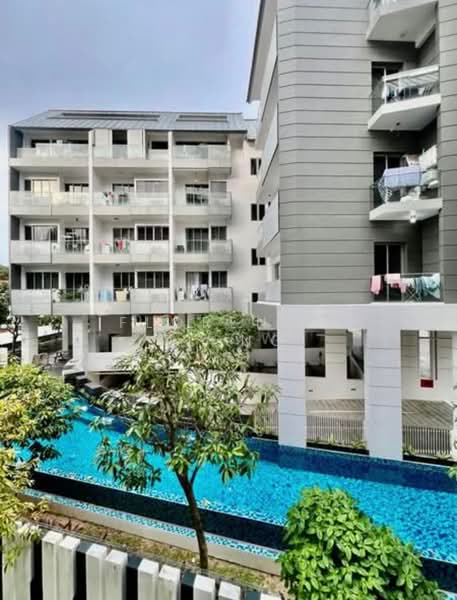 8 Farrer Suites, 8 Sing Joo Walk, Room Rental, 300 sqft, Apartment For Rent, by Florence Tiong, 500178601 - Exterior - PropertyGuru.com.sg