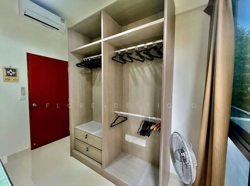 8 Farrer Suites, 8 Sing Joo Walk, Room Rental, 300 sqft, Apartment For Rent, by Florence Tiong, 500178601 - Interior - PropertyGuru.com.sg