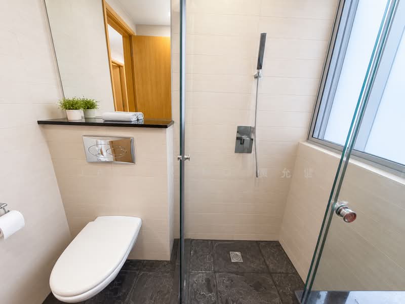 Atrium Residences, 11 Lorong 28 Geylang, 2 Bedrooms, 1,830 sqft, Apartment For Sale, by Javier Ng 黄允健, 500178605 - Bathroom - PropertyGuru.com.sg