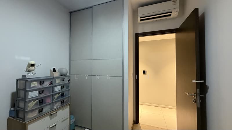 Heron Bay, 63 Upper Serangoon View, 3 Bedrooms, 1,033 sqft, Executive Condominium For Sale, by Lynn Lim, 500178609 - Bedroom - PropertyGuru.com.sg