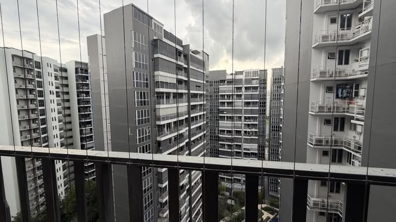 Heron Bay, 63 Upper Serangoon View, 3 Bedrooms, 1,033 sqft, Executive Condominium For Sale, by Lynn Lim, 500178609 - Exterior - PropertyGuru.com.sg