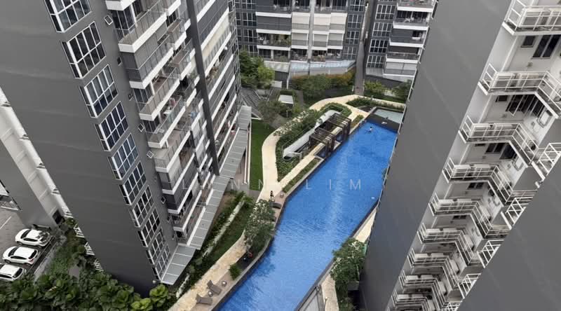 Heron Bay, 63 Upper Serangoon View, 3 Bedrooms, 1,033 sqft, Executive Condominium For Sale, by Lynn Lim, 500178609 - Exterior - PropertyGuru.com.sg