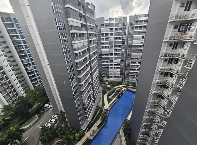 Heron Bay, 63 Upper Serangoon View, 3 Bedrooms, 1,033 sqft, Executive Condominium For Sale, by Lynn Lim, 500178609 - Exterior - PropertyGuru.com.sg