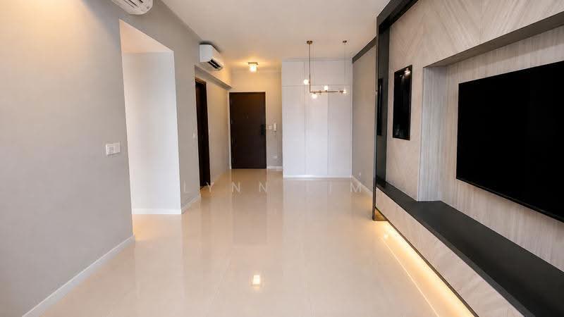 Heron Bay, 63 Upper Serangoon View, Hougang / Punggol / Sengkang, 3 Bedrooms, 1,033 sqft, Executive Condominium For Sale, by Lynn Lim, 500178609 - Living Room - PropertyGuru.com.sg