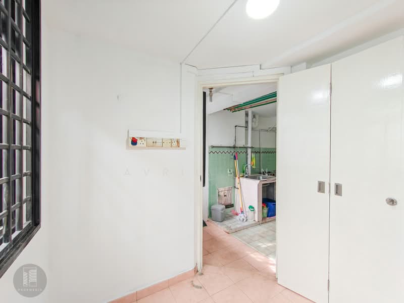 52 Sims Place, 52 Sims Place, 4 Bedrooms, 1,517 sqft, HDB Flat For Sale, by Avril Bin, 500178614 - Kitchen - PropertyGuru.com.sg