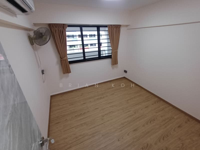 720 Yishun Street 71, 720 Yishun Street 71, Room Rental, 120 sqft, HDB Flat For Rent, by Brian Koh, 500178616 - PropertyGuru.com.sg