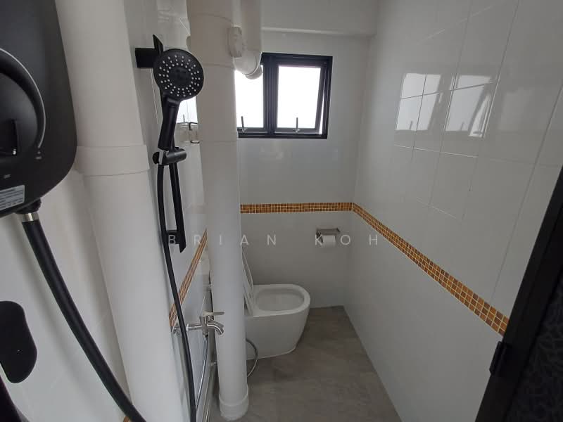 720 Yishun Street 71, 720 Yishun Street 71, Room Rental, 120 sqft, HDB Flat For Rent, by Brian Koh, 500178616 - Bathroom - PropertyGuru.com.sg