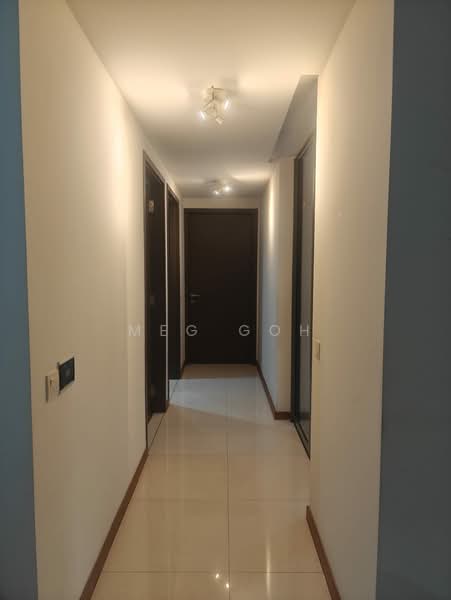 Vue 8 Residence, 87 Pasir Ris Heights, 2 Bedrooms, 700 sqft, Condominium For Rent, by Meg Goh, 500178618 - Corridor - PropertyGuru.com.sg