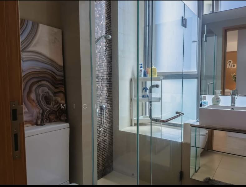 Angullia Park Residences @ Orchard, , 3 Bedrooms, 1,001 sqft, Apartment For Rent, by Michael Mah, 500178627 - Bathroom - PropertyGuru.com.sg