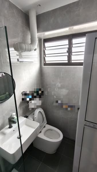 432 Bukit Panjang Ring Road, 432 Bukit Panjang Ring Road, 3 Bedrooms, 1,313 sqft, HDB Flat For Sale, by Jeremy Lee, 500178628 - Bathroom - PropertyGuru.com.sg