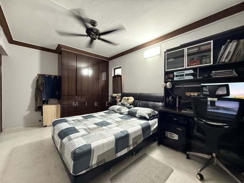 376 Clementi Avenue 4, 376 Clementi Avenue 4, 3 Bedrooms, 990 sqft, HDB Flat For Sale, by Mike Chen, 500178630 - Bedroom - PropertyGuru.com.sg