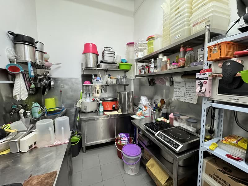 The Promenade @ Pelikat, 183 Jalan Pelikat, 280 sqft, Shop / Shophouse For Rent, by Brian Koh, 500178636 - Kitchen - CommercialGuru.com.sg