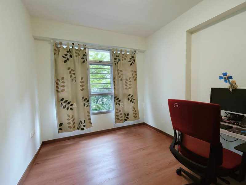 876C Tampines Avenue 8, 876C Tampines Avenue 8, 3 Bedrooms, 1,216 sqft, HDB Flat For Sale, by Margaret Ng, 500178659 - Study - PropertyGuru.com.sg