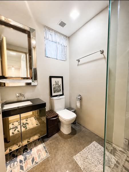 Stars of Kovan, 984 Upper Serangoon Road, 4 Bedrooms, 1,830 sqft, Condominium For Rent, by Sophia Ho Xiang Ling 何相羚, 500178677 - Bathroom - PropertyGuru.com.sg