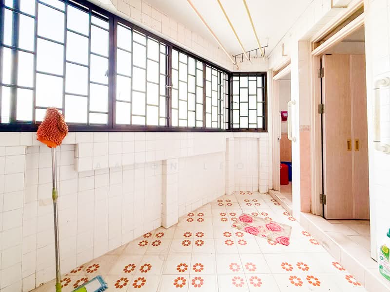 1km to Rulang Primary, Near Mrt, Rare Spacious 5 Room Flat, , 3 Bedrooms, 1,291 sqft, HDB Flat For Sale, by Aaron Leong, 500178678 - Interior - PropertyGuru.com.sg