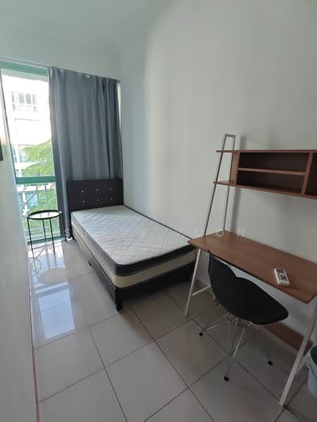 The Sunny Spring, 50 Lorong 40 Geylang, Room Rental, 200 sqft, Apartment For Rent, by Steve Voon, 500178680 - Bedroom - PropertyGuru.com.sg