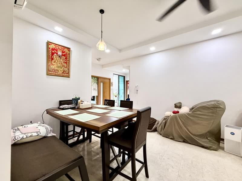 The Quintet, 44 Choa Chu Kang Street 64, 3 Bedrooms, 1,302 sqft, Condominium For Sale, by Ricky Teo, 500178687 - Dining area  - PropertyGuru.com.sg