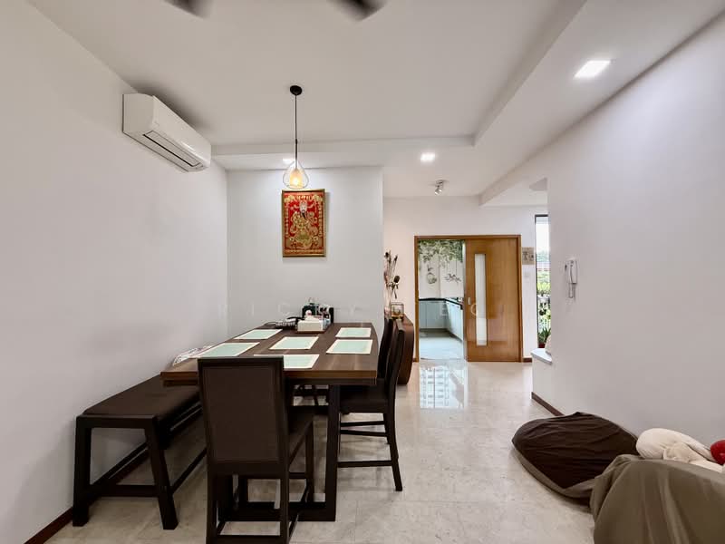 The Quintet, 44 Choa Chu Kang Street 64, 3 Bedrooms, 1,302 sqft, Condominium For Sale, by Ricky Teo, 500178687 - Dining and kitchen entrance - PropertyGuru.com.sg