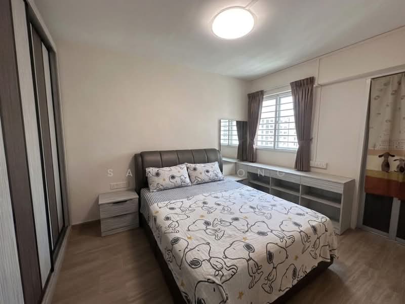 241 Jurong East Street 24, 241 Jurong East Street 24, 2 Bedrooms, 731 sqft, HDB Flat For Sale, by Sandy Hong, 500178701 - Bedroom - PropertyGuru.com.sg