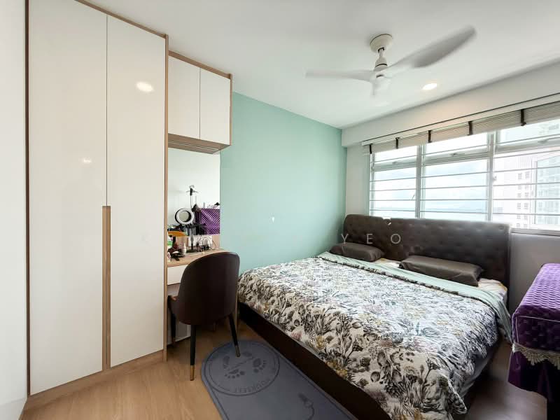 422B Northshore Drive, 422B Northshore Drive, 3 Bedrooms, 1,001 sqft, HDB Flat For Sale, by Kenneth Yeo, 500178712 - Bedroom - PropertyGuru.com.sg