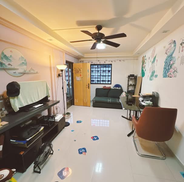 123 Hougang Avenue 1, 123 Hougang Avenue 1, Room Rental, 100 sqft, HDB Flat For Rent, by Venus Hu, 500178714 - Living Room - PropertyGuru.com.sg