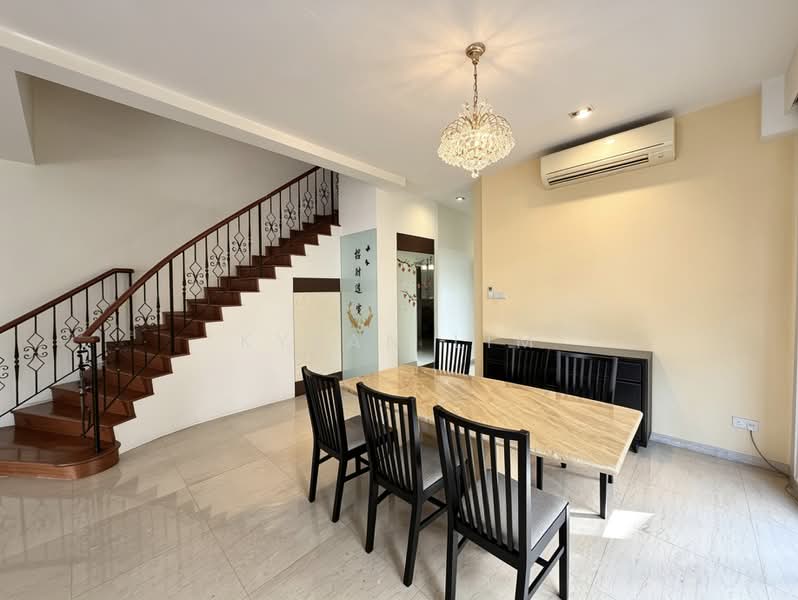 VALUE BUY! D19 4 storey semi-D with 6 beds 5 baths, , 6 Bedrooms, 4,329 sqft, Semi-Detached House For Sale, by Kyean Lim, 500178717 - Dining Room - PropertyGuru.com.sg