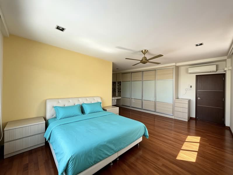 VALUE BUY! D19 4 storey semi-D with 6 beds 5 baths, , 6 Bedrooms, 4,329 sqft, Semi-Detached House For Sale, by Kyean Lim, 500178717 - Bedroom - PropertyGuru.com.sg