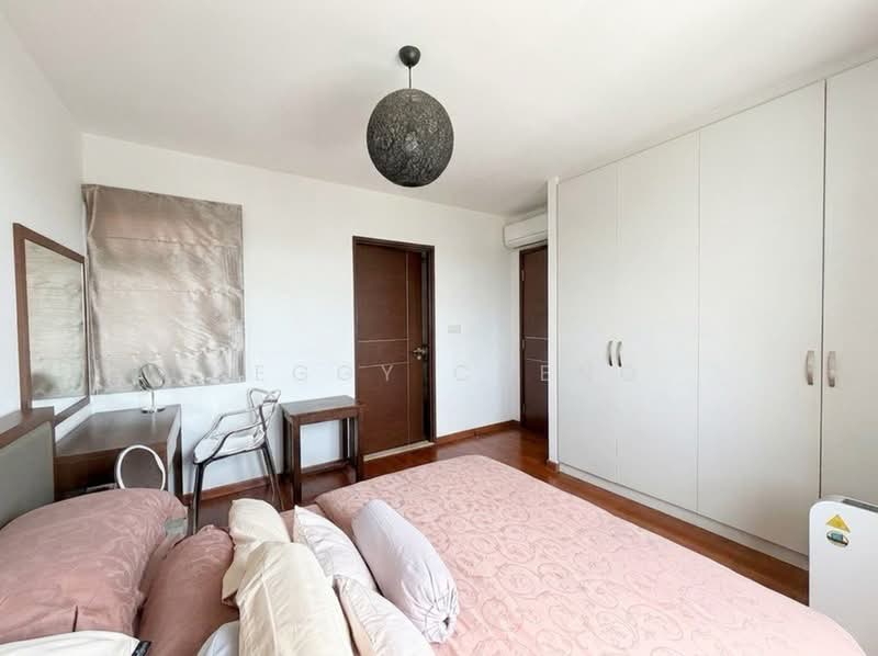 18B Holland Drive, 18B Holland Drive, 2 Bedrooms, 721 sqft, HDB Flat For Sale, by Peggy Cheng, 500178727 - PropertyGuru.com.sg