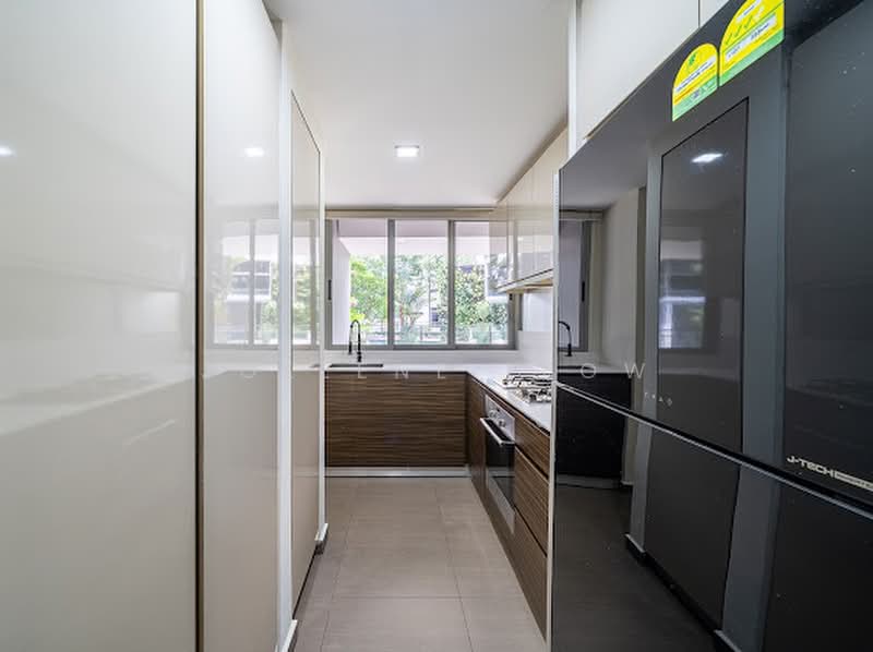 Sophia Residence, 7 Sophia Road, 3 Bedrooms, 1,432 sqft, Condominium For Sale, by Jollene Leow, 500178747 - Kitchen - PropertyGuru.com.sg