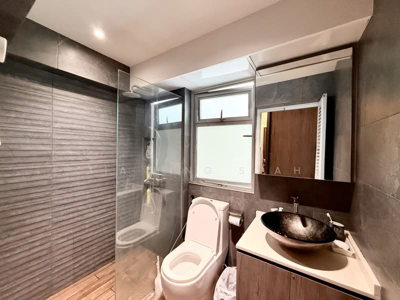 801C Keat Hong Close, 801C Keat Hong Close, 3 Bedrooms, 990 sqft, HDB Flat For Sale, by Jia Ling Seah, 500178765 - Bathroom - PropertyGuru.com.sg