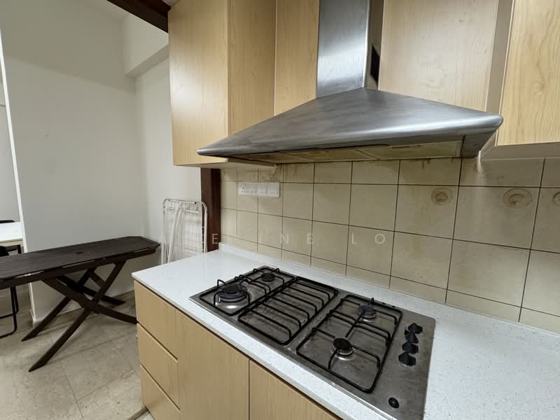 Carissa Park Condo, 2 Flora Drive, 1 Bedroom, 623 sqft, Condominium For Rent, by Adeline Lo, 500178768 - Kitchen - PropertyGuru.com.sg