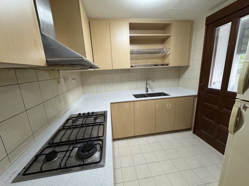 Carissa Park Condo, 2 Flora Drive, 1 Bedroom, 623 sqft, Condominium For Rent, by Adeline Lo, 500178768 - Kitchen - PropertyGuru.com.sg