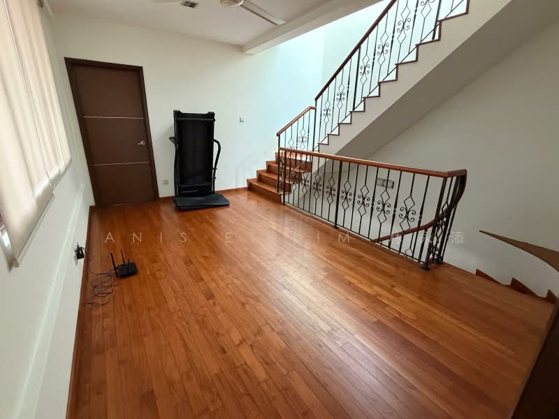 ⭐️⭐⭐C️️️HEAP! 999 leasehold Semi-D house ⭐️⭐⭐, Philips Avenue, 6 Bedrooms, 4,800 sqft, Semi-Detached House For Sale, by Danis ET Lim 林永添, 500178770 - Interior - PropertyGuru.com.sg