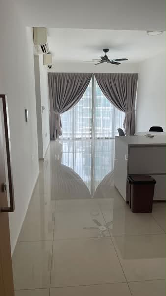 Ripple Bay, 4 Pasir Ris Link, 2 Bedrooms, 775 sqft, Condominium For Rent, by Fendy Lee, 500178791 - Living Room - PropertyGuru.com.sg