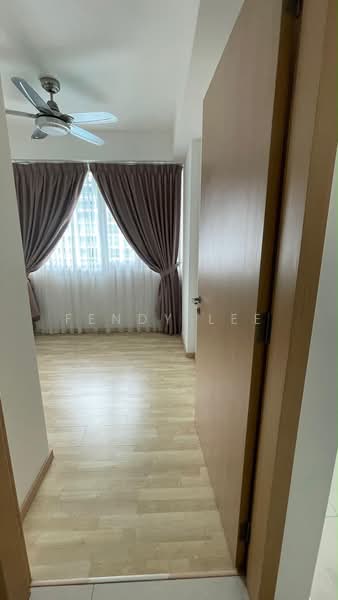 Ripple Bay, 4 Pasir Ris Link, 2 Bedrooms, 775 sqft, Condominium For Rent, by Fendy Lee, 500178791 - Interior - PropertyGuru.com.sg
