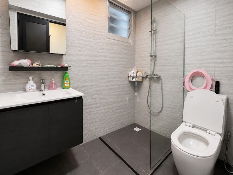351A Anchorvale Road, 351A Anchorvale Road, 3 Bedrooms, 990 sqft, HDB Flat For Sale, by Joey Tan, 500178800 - Bathroom - PropertyGuru.com.sg
