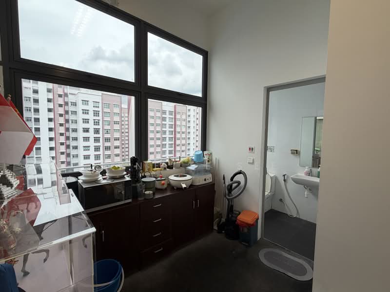 Fitted office Yishun, Sembawang MRT, Gambas Crescent, 1,701 sqft, Light Industrial (B1) For Rent, by Lynette See, 500178807 - Kitchen - CommercialGuru.com.sg